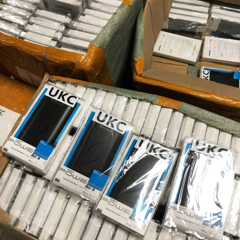 Мобільна зарядка Power Bank 30000/9600mAh UKC. Колір: чорний